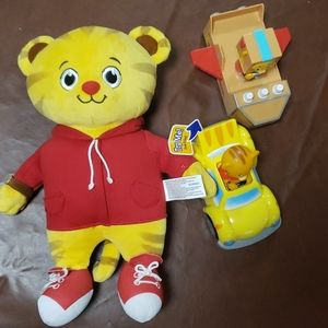 Daniel tigers neighborhood set